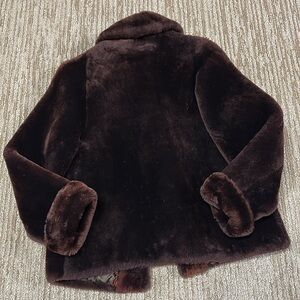 Vintage 50’s-60’s Geyerman Furs Short Dark Brown Coat